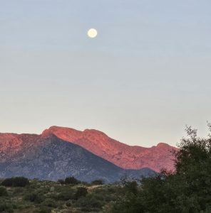 Sunrise near Rye, Arizona